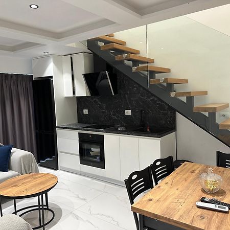 Matias Apartments Sarandë 外观 照片