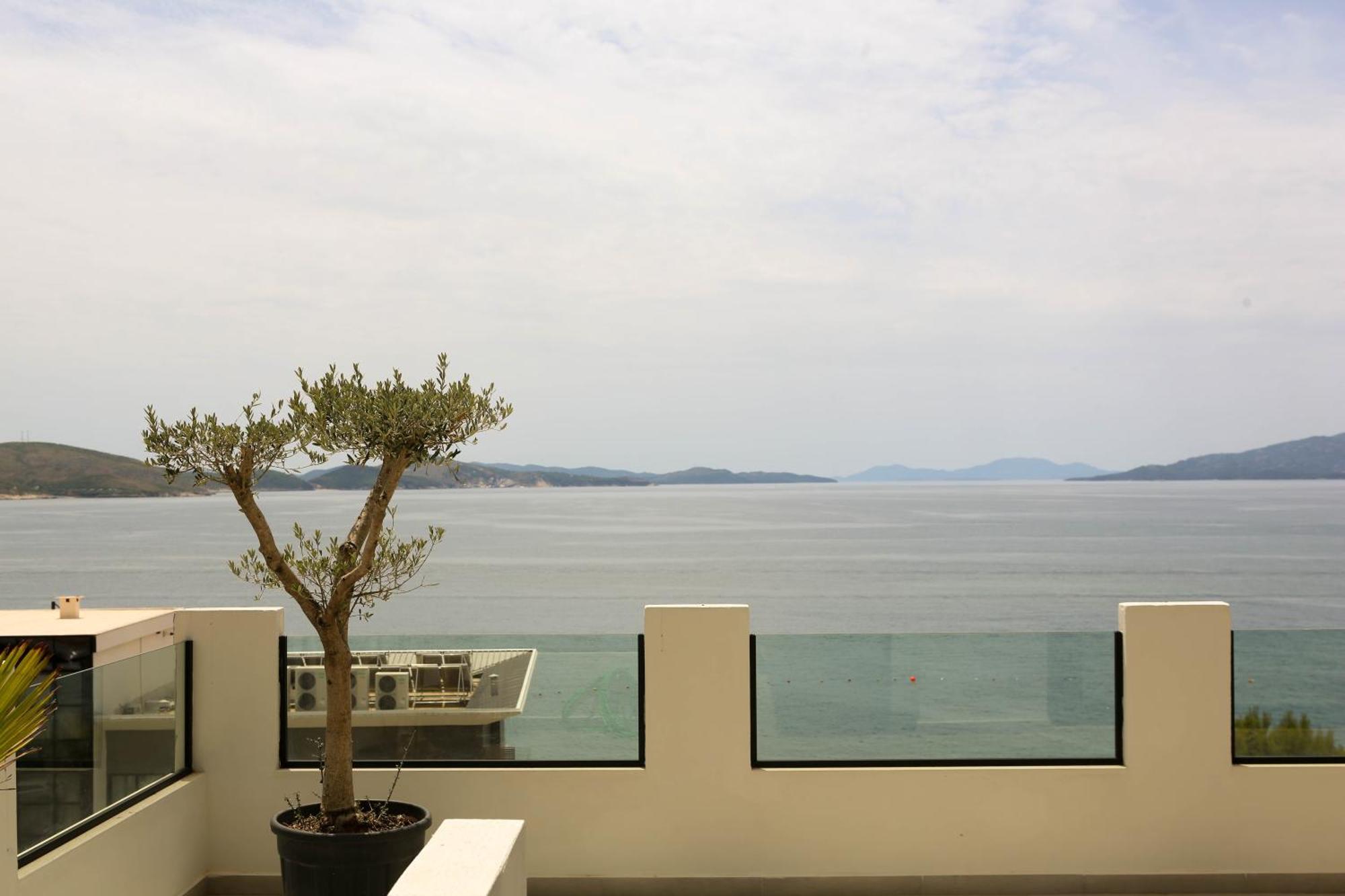 Matias Apartments Sarandë 外观 照片